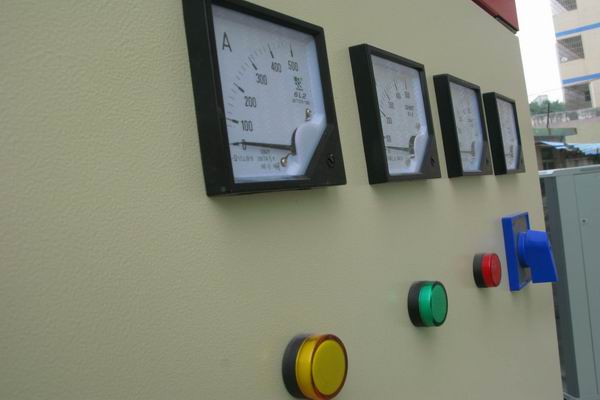 龙江配电柜-3683讲讲配电柜注意事项